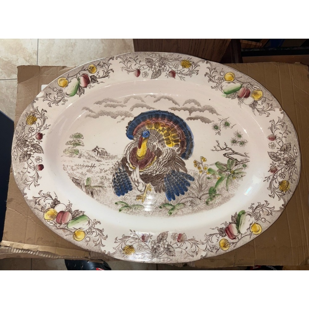Vintage Turkey Platter Thanksgiving Made In Japan 18" x 13.5". Scalloped edge.